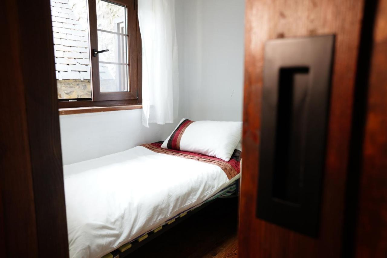 Linsoles 44B Apartment Eriste Exterior photo